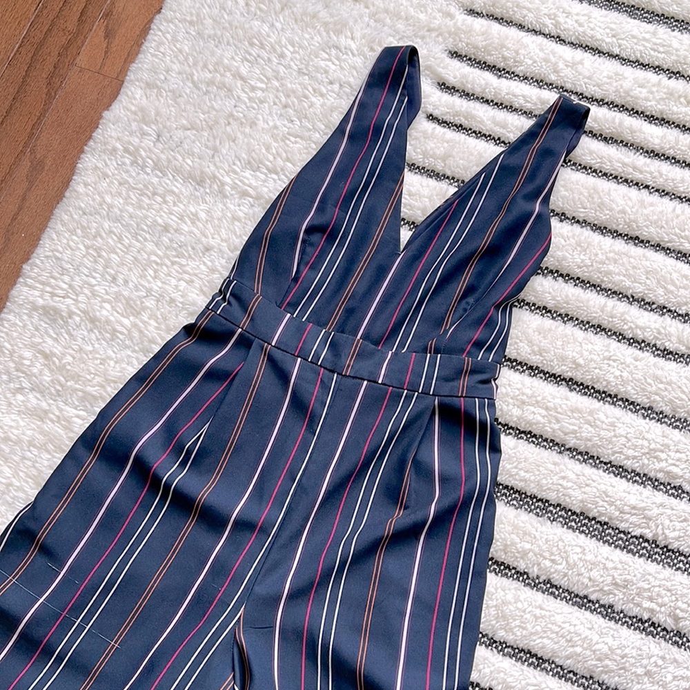 Frank and Oak Women's Medium Navy Blue Jumpsuit V-Neck